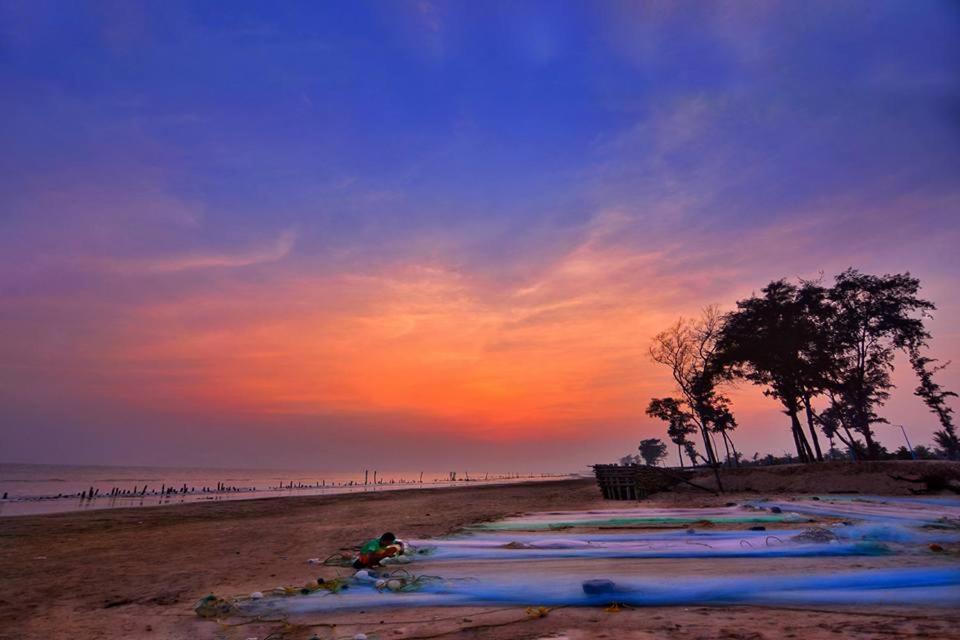 Sea Queen Uttara Resort Tajpur Exteriör bild